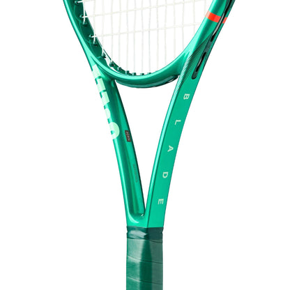 Wilson Blade 100 V10 Frm Tennisracket Green