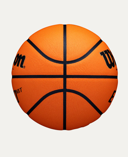 Wilson EVO NXT FIBA Game Ball Basketboll Storlek 7