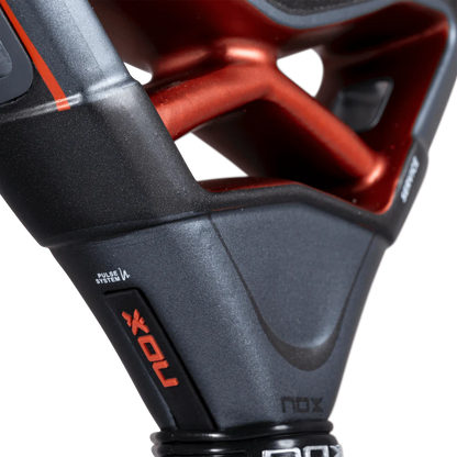 NOX AT10 Genius 18K Alum 2025 Padelracket by Agustín Tapia