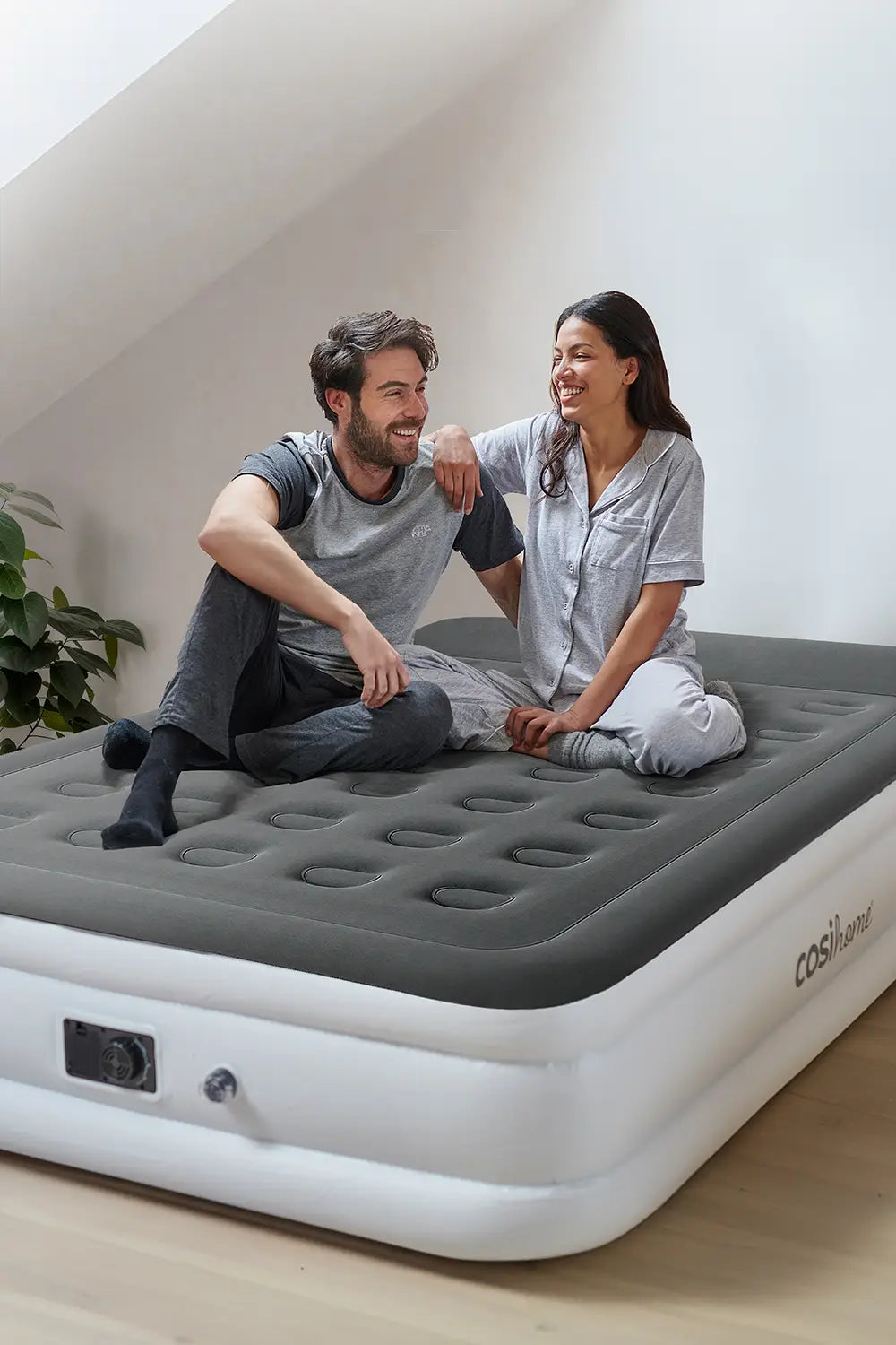 Cosi Home Premium King Size Luftmadrass med Pump